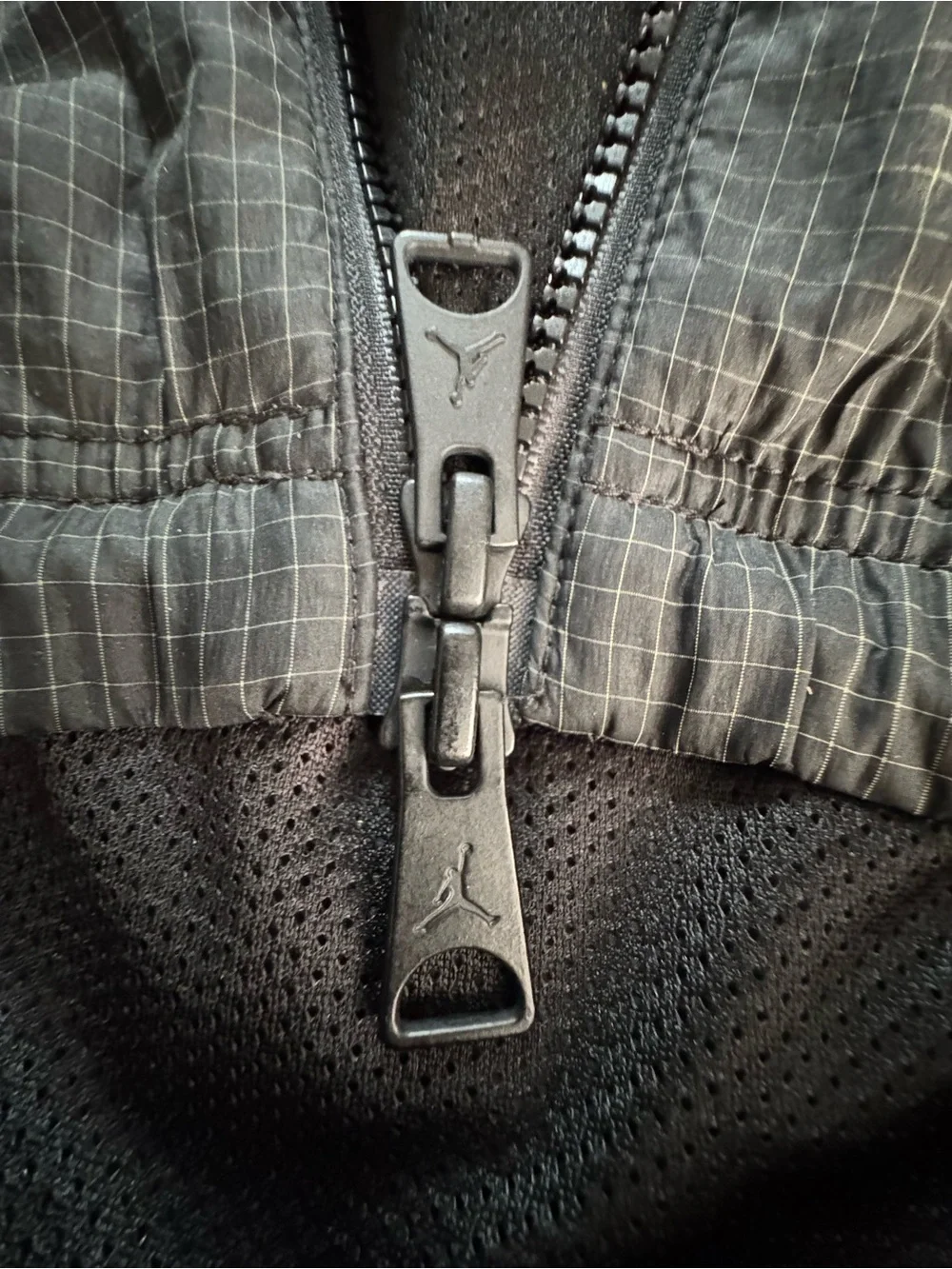 Jordan lightweight windbreaker